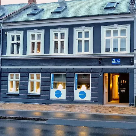 Cozy 1 - Free Parking In The Street Odense